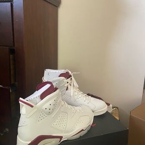 SIZE 10.5 MAROON 6’s